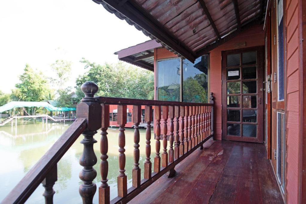 Raknatee Resort Nakhon Pathom Extérieur photo